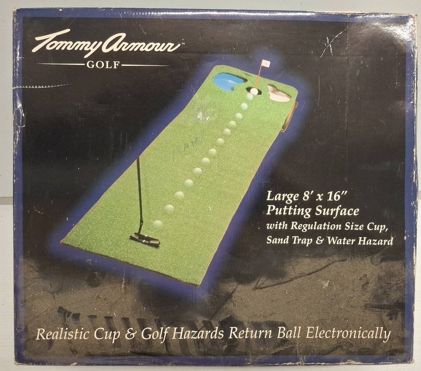Tommy Armour Golf 8'x16" Putting Surface Set