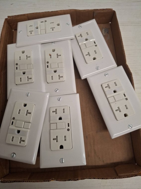 White GFCI Duplex Electrical Outlets