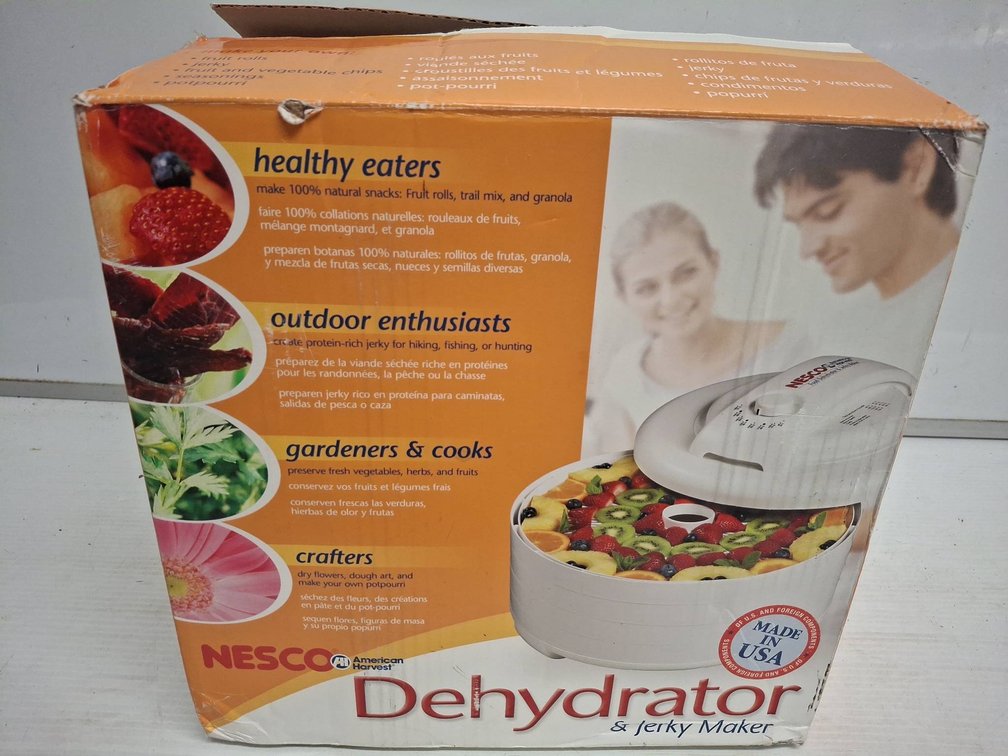 Nesco Dehydrator & Jerky Maker in Box