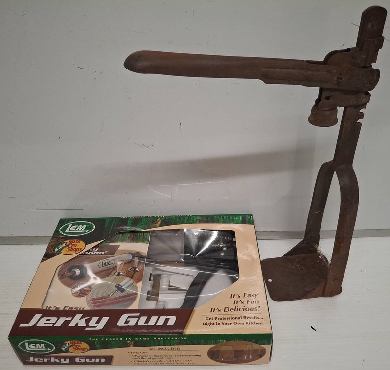LEM Jerky Gun Set & Vintage Meat Press