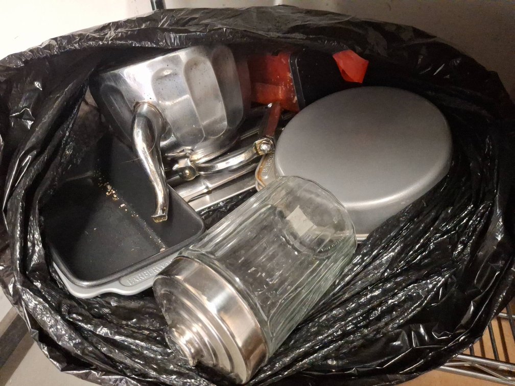 Kitchenware Lot, Pans, Glass Jar, Tin