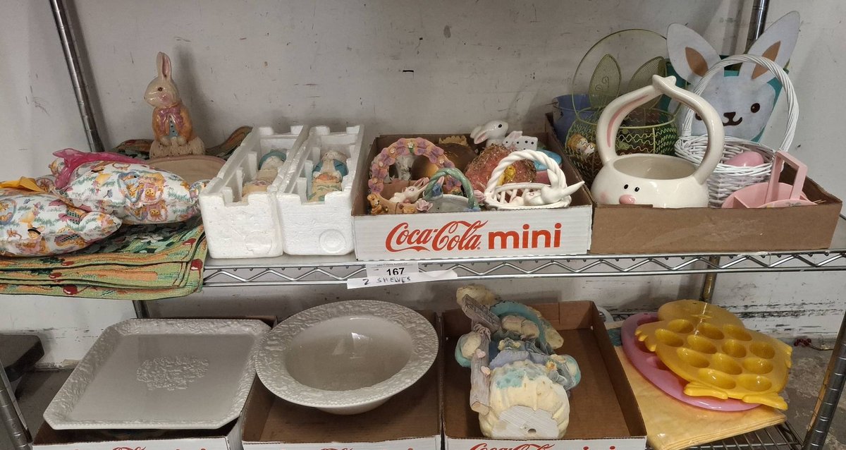 Easter Decor, Bunny Figurines & Serving Pieces