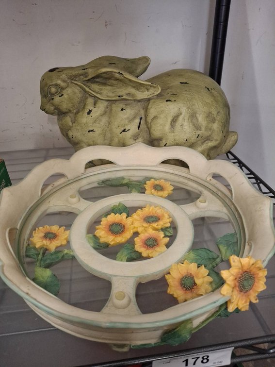 Ceramic Rabbit Figurine & Sunflower Dish Decor