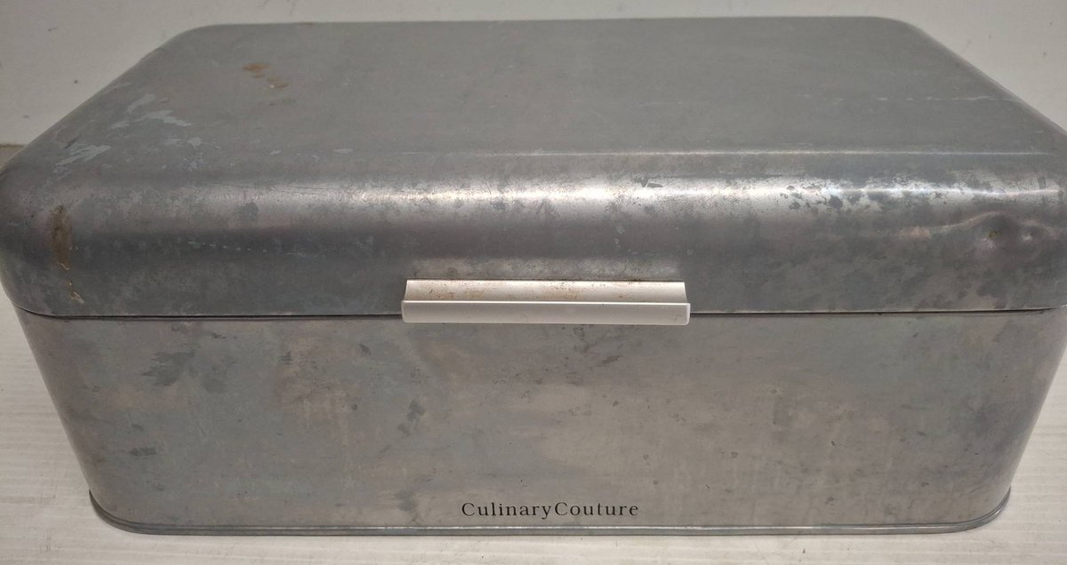 Culinary Couture Metal Bread Box With Lid