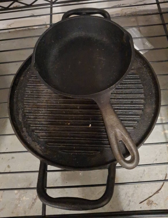 Kingsford Cast Iron Grill Pan & No. 3 Skillet