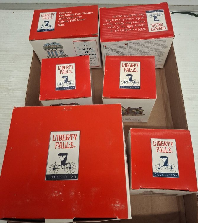 Liberty Falls Collection Boxed Buildings Lot of 6