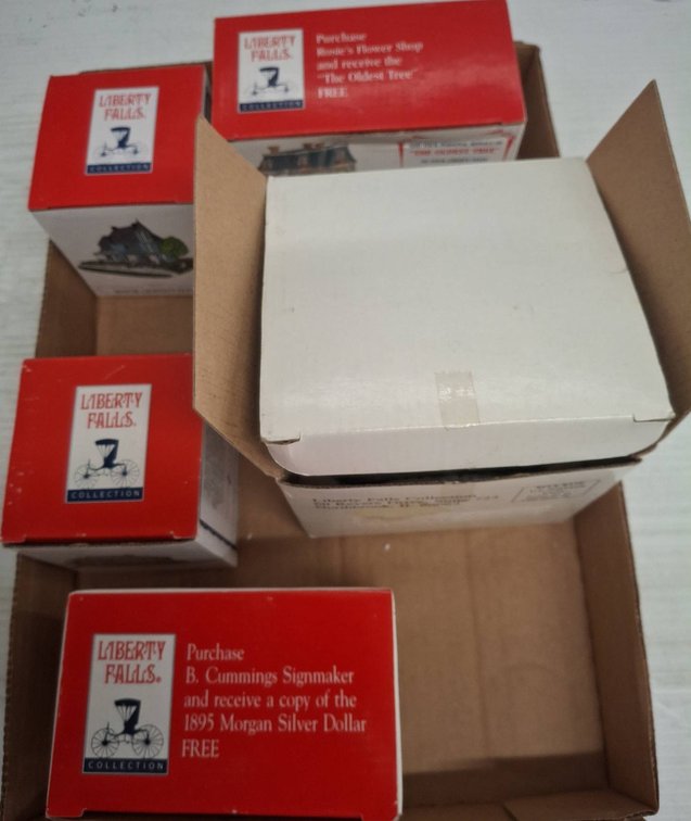 Liberty Falls Set with Original Boxes & Coin