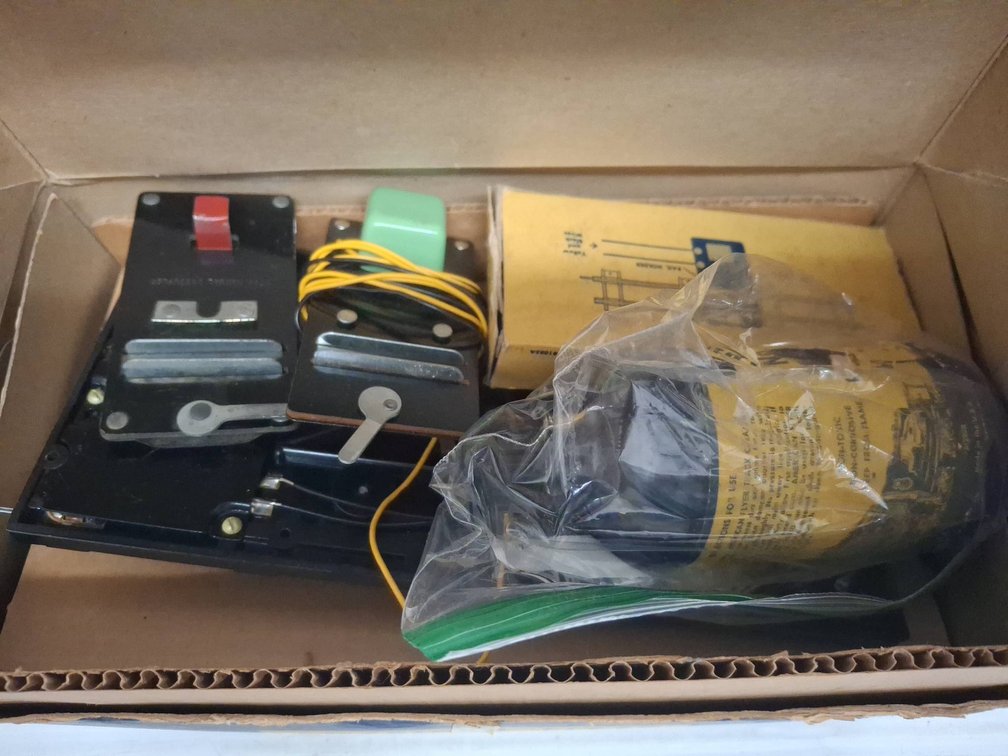 American Flyer Track Switches & Accessories Set