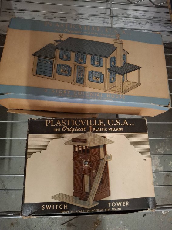 Plasticville USA House and Switch Tower Kits