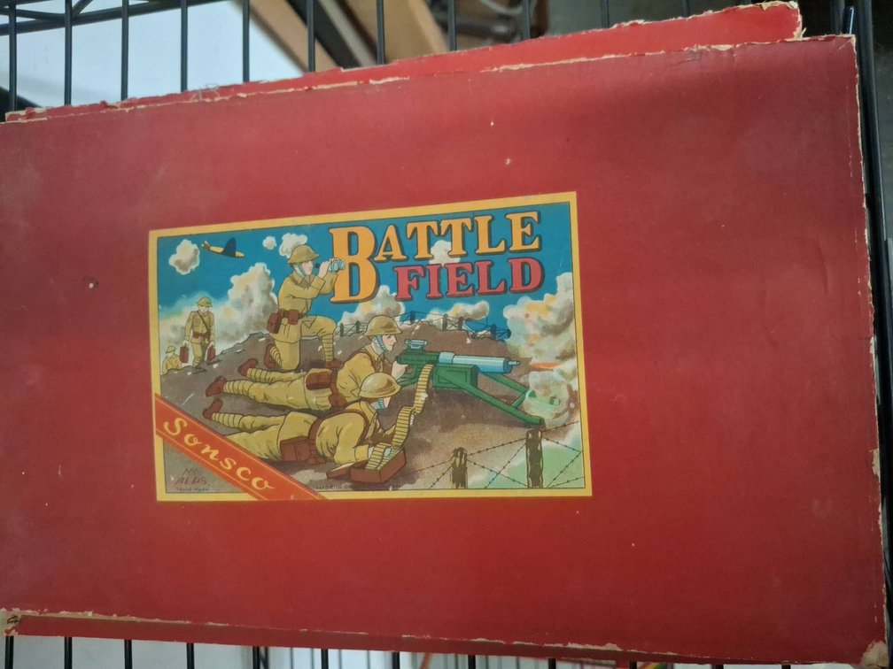Service Battlefield Toy Soldier Set with Box