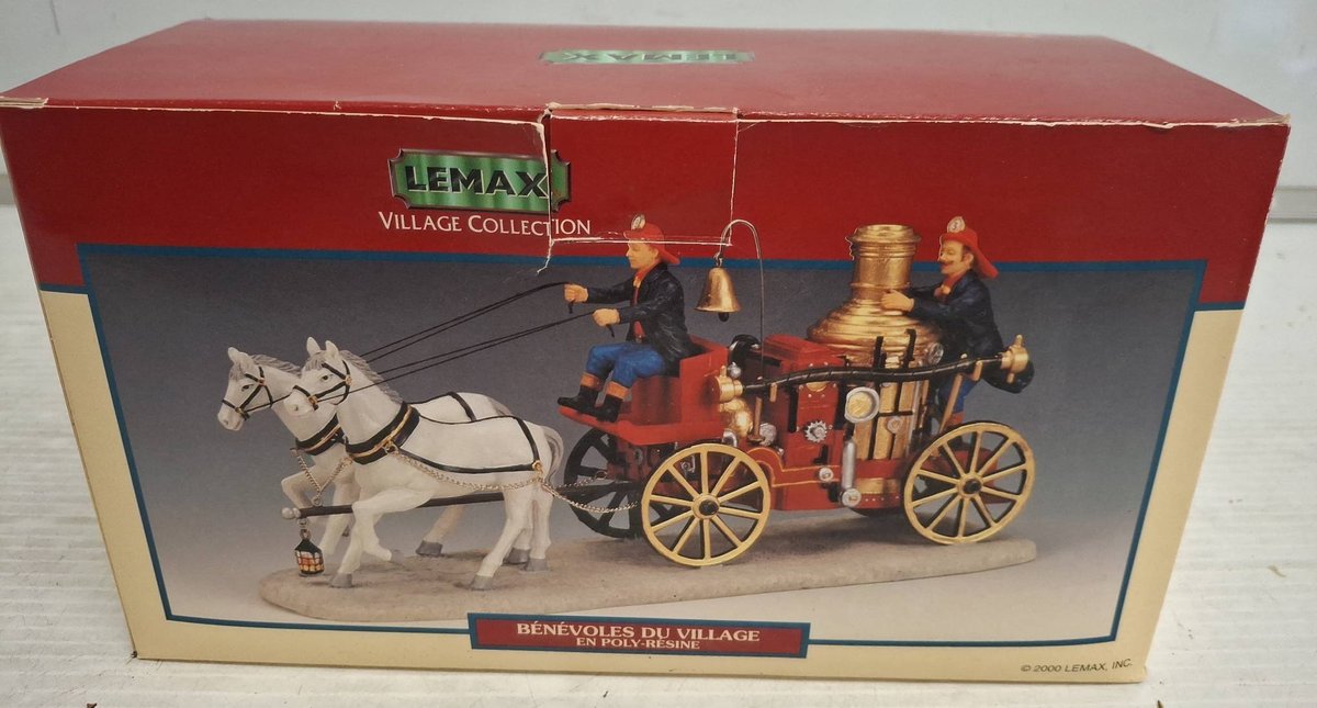 Lemax Village Volunteers Poly-Resin Figurine