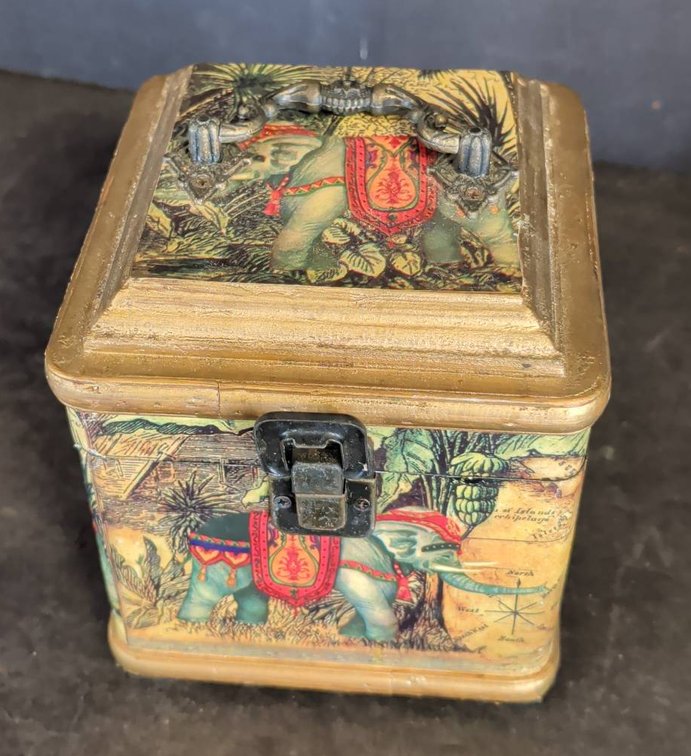 Decorative Box with Lid Clock and Jungle Motif