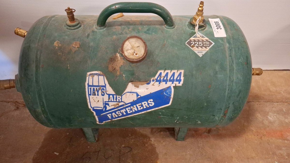 Jay's Air Fasteners Portable Air Tank 225 PSI