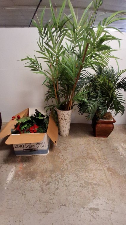 Artificial Potted Plants, 48 Inches Tall