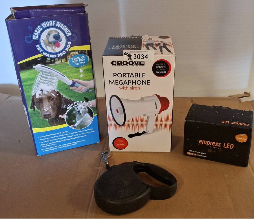 Pet Washer, Megaphone, LED Lights, Leash Lot