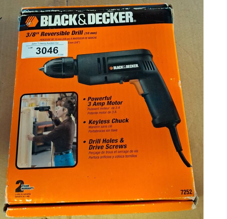 Black & Decker 3/8" Reversible Drill, 3 Amp