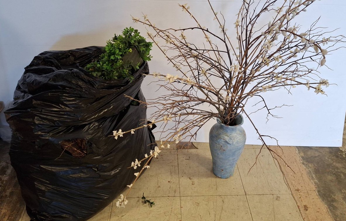 Artificial Plants In Vase, Decorative Wreath and flowers