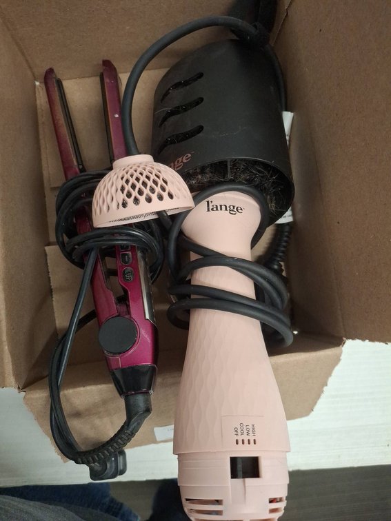 L’ange Brush Dryer & Infiniti Pro Flat Iron Set