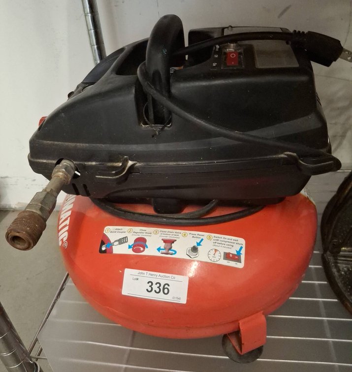Central Pneumatic 3 Gal 100 PSI Air Compressor
