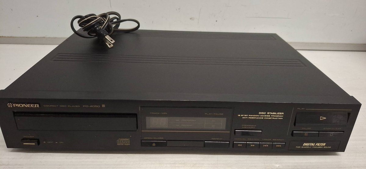 Pioneer PD-4050 Compact Disc Player