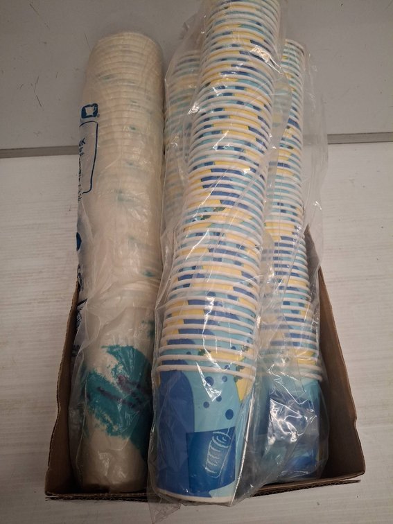 24oz Paper Big Drink Cups R21 Assorted