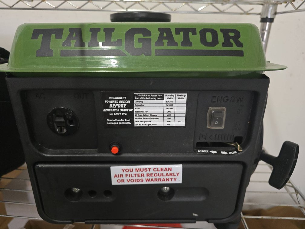 Tailgator 2 Cycle Gas Generator 63cc 900W