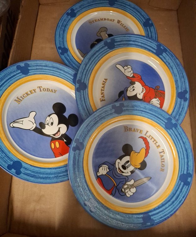 Disney Mickey Mouse Stoneware Plate Set Of 4