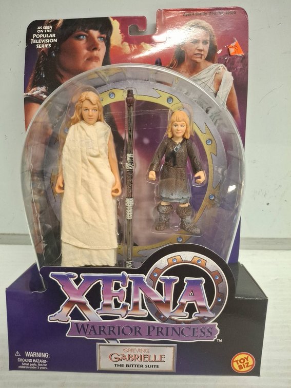 Xena Warrior Princess Grieving Gabrielle Figure
