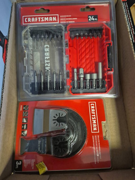 CRAFTSMAN 24pc Screwdriving Set & 3pc Saw Blade