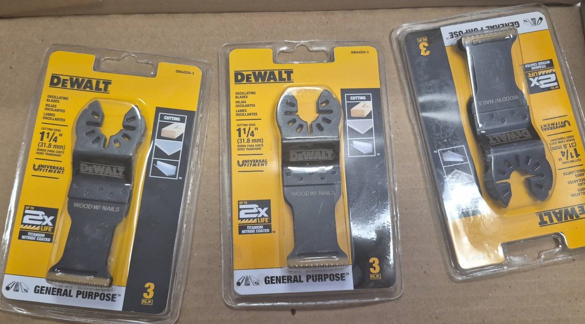 3 Packs DEWALT Oscillating Wood/Metal Blades