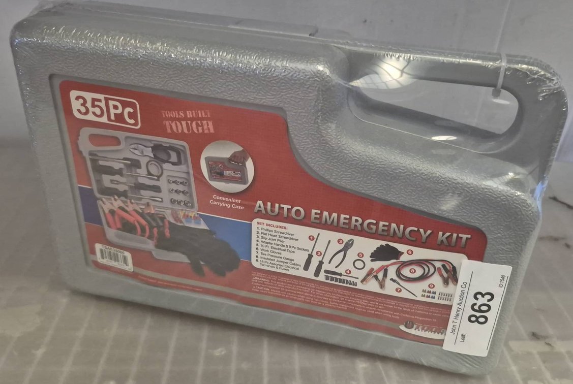 35-Piece Auto Emergency Kit With Case