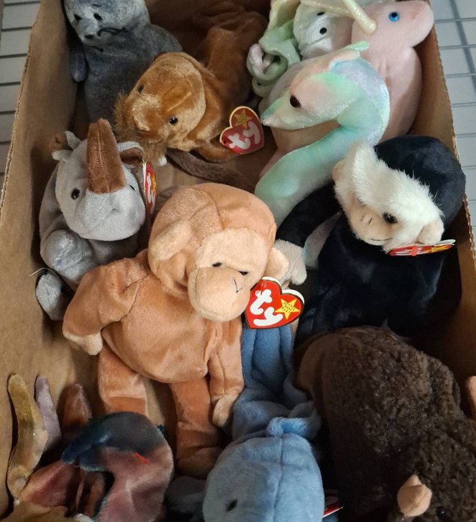 Box Lot Of Ty Beanie Babies Assorted Animals