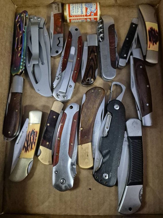 Pocket Knives, Assorted Brands