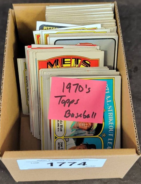 1970s Topps Baseball Cards Assortment Box