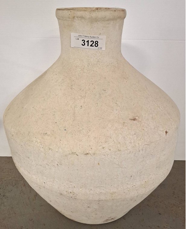 Large Composite Vase 16x19