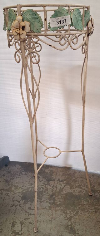 Metal Plant Stand With Floral and Leaf Design