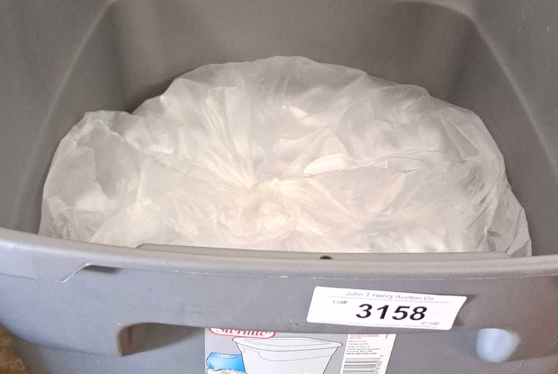 Plastic Kitchen Utensils in Large Tote
