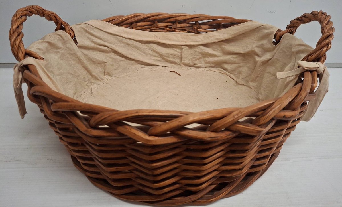 Wicker Basket with Handles and Liner, 24"×8"