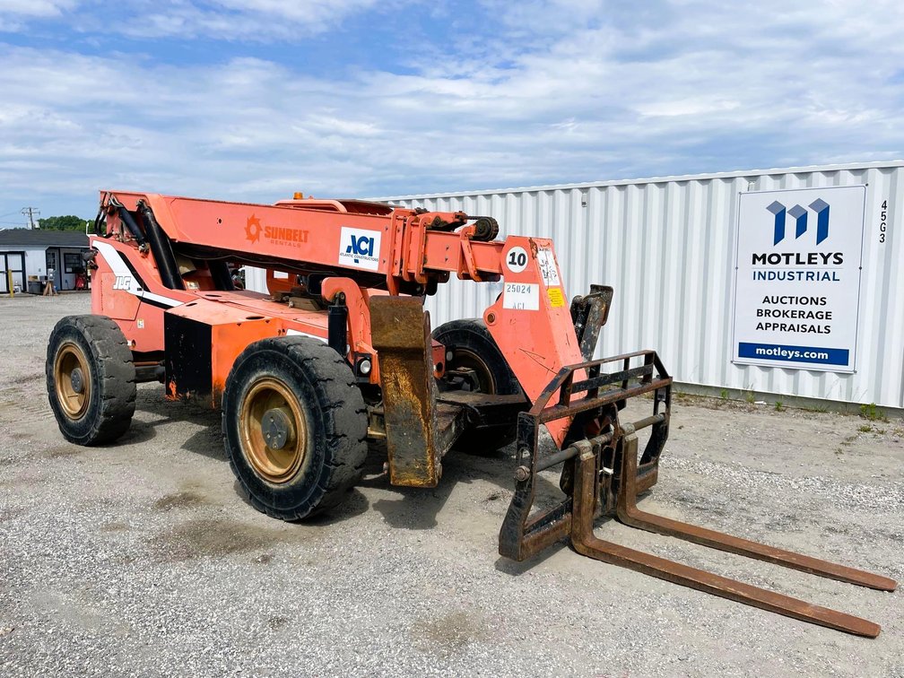 Image for Construction Equipment and Truck Public Auction | Dump Trucks, Road Tractors, Backhoes, Excavators, & More! | Online Only | Richmond, VA
