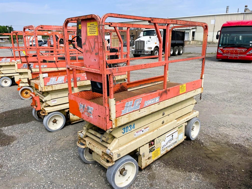 Image for Construction Equipment and Truck Public Auction | Dump Trucks, Road Tractors, Backhoes, Excavators, & More! | Online Only | Richmond, VA
