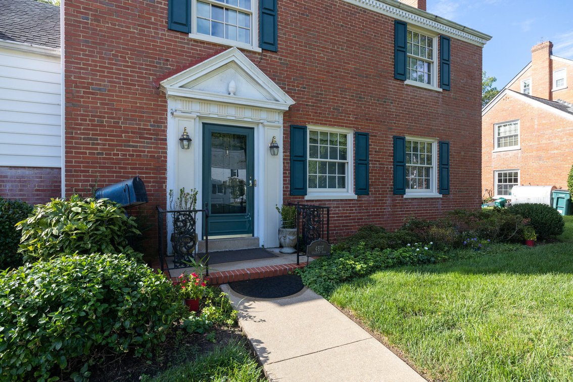 Image for For Sale | 4 BR/3BA Home in Britton Hills Subdivision | Attached Rear Sunroom with Generous Backyard | Prime Location between Lakeside, Libbie Mill and Willow Lawn | 4817 Coleman Road | Richmond, VA