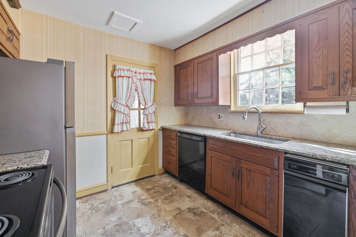 Image for For Sale | 4 BR/3BA Home in Britton Hills Subdivision | Attached Rear Sunroom with Generous Backyard | Prime Location between Lakeside, Libbie Mill and Willow Lawn | 4817 Coleman Road | Richmond, VA