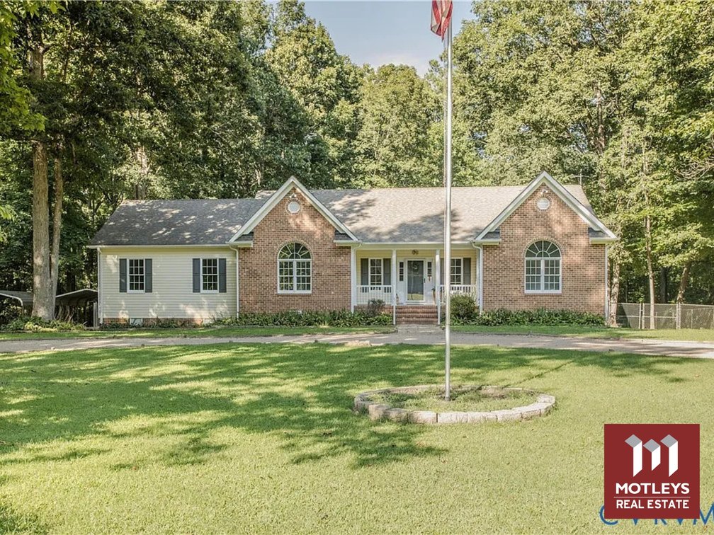 SOLD! | 3BR/2BA Single-Family Home | 1,620± SF | Above-Ground Swimming Pool | Call Carly to Find Your Dream Home! | 17135 Sanddollar Lane | Dinwiddie, VA