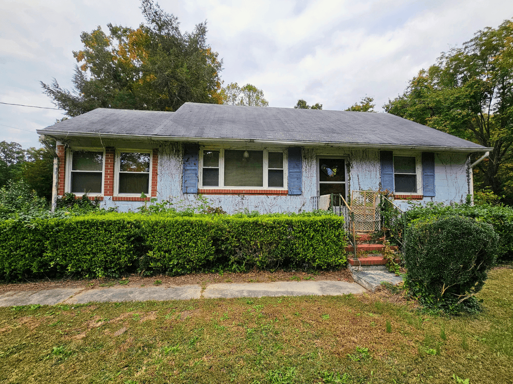 Image for Public Auction | King William, VA | 2 BR/1 BA | 720± SF on 0.63± Acres | Direct Access to Route 360 & Route 30 | 93 Kelley Lane | 23086