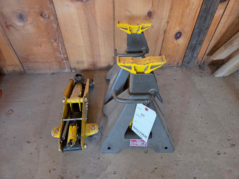 GROUP OF FLOOR JACK & JACK STANDS
