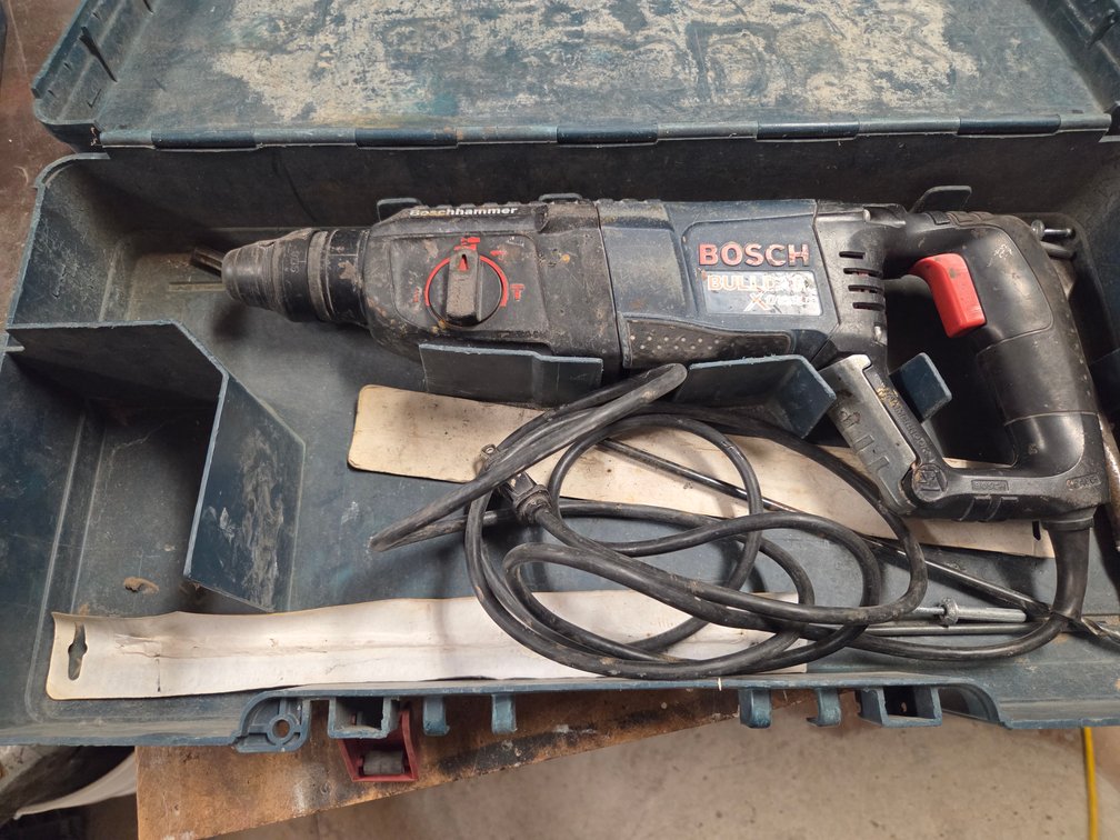 ROTARY HAMMER DRILL, BOSCH