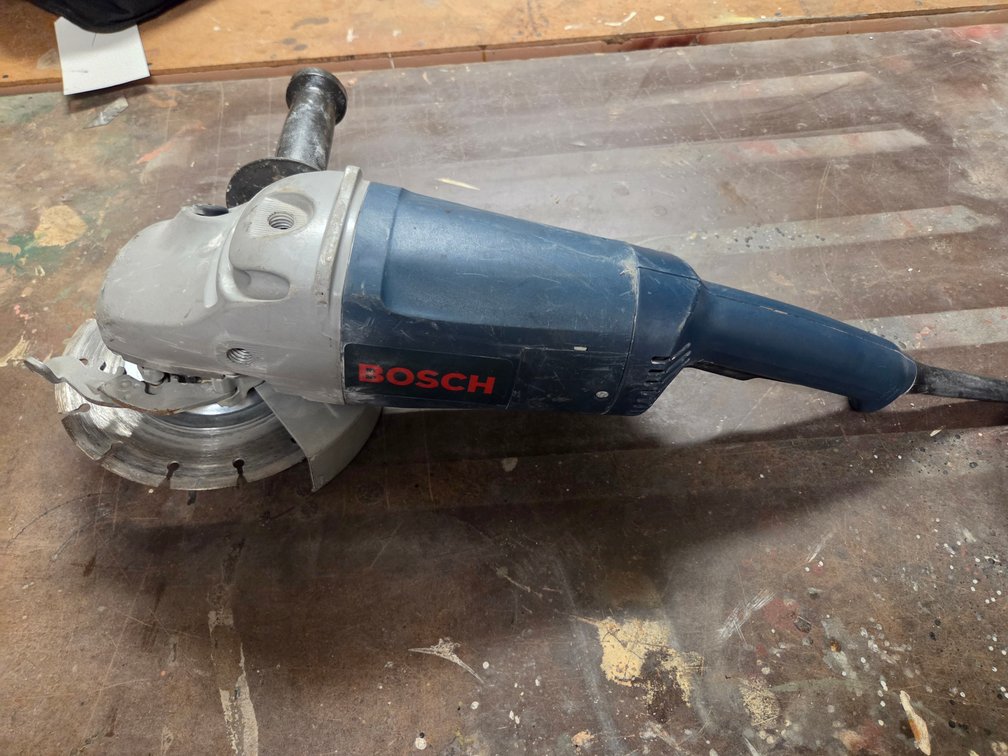 ANGLE GRINDER, BOSCH, UNKNOWN MDL