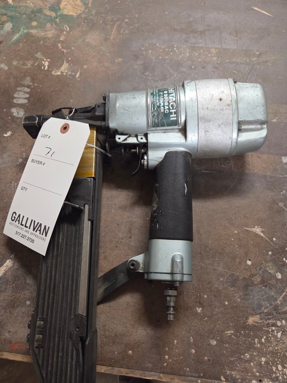PNEUMATIC STAPLER, HITACHI