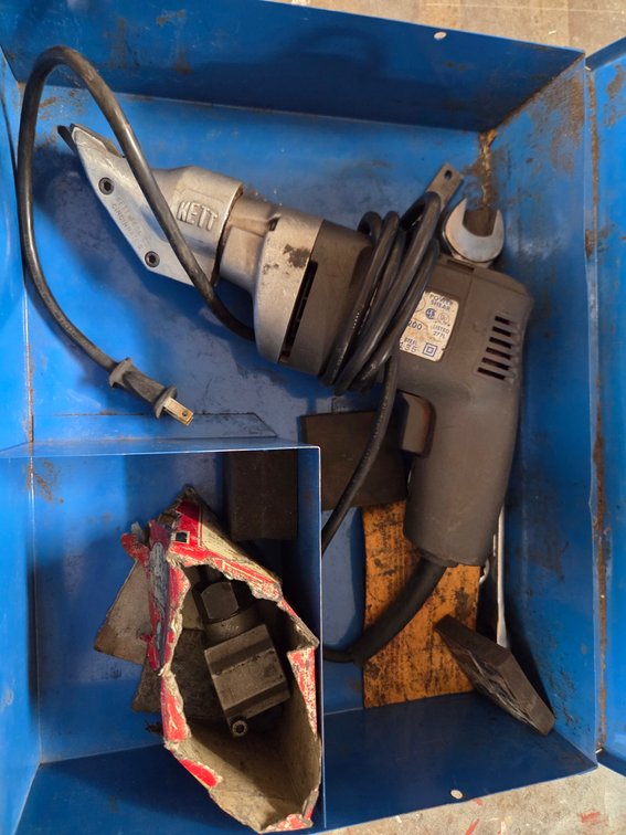 POWER SHEAR, KETT, W/ CASE