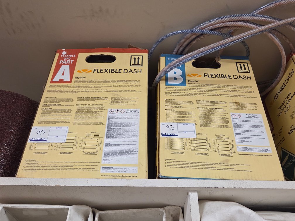 VERSICO FLEXIBLE ADHESIVE PARTS A & B